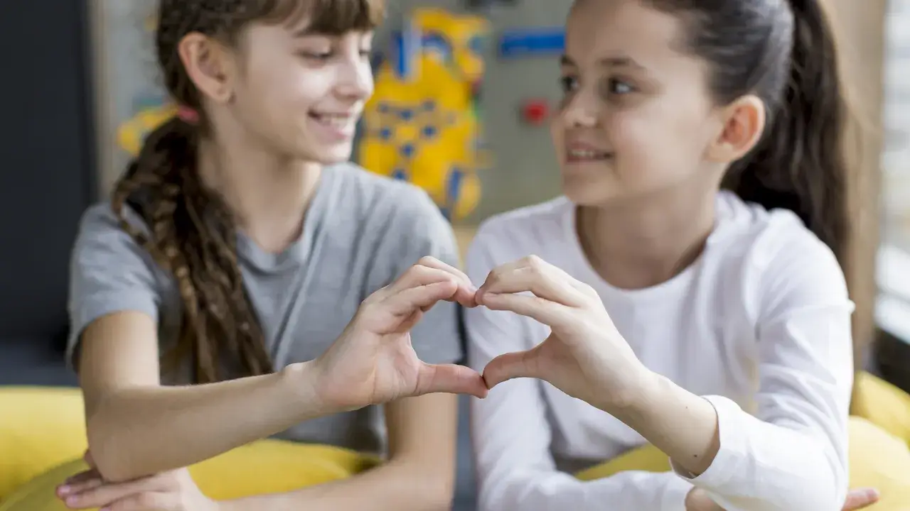 Neurodivergencia en Chile: espacios en la educación, salud y familia como pilares del cambio