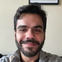 Dr. Fernando Parada