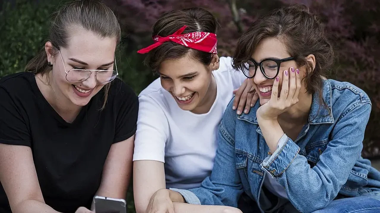 La generación Z no es de cristal: está mejor informada emocionalmente