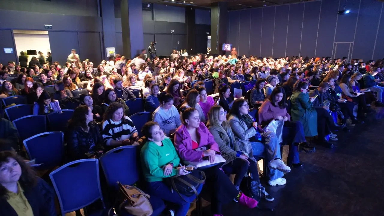 chile será sede del primer congreso en psicología clínica en trauma complejo