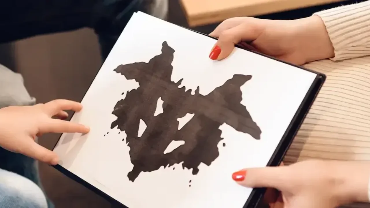 Test de Rorschach desde el modelo fenomenológico: explorando la mente y la personalidad