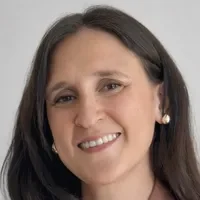 TO. Fernanda Césped Watanabe