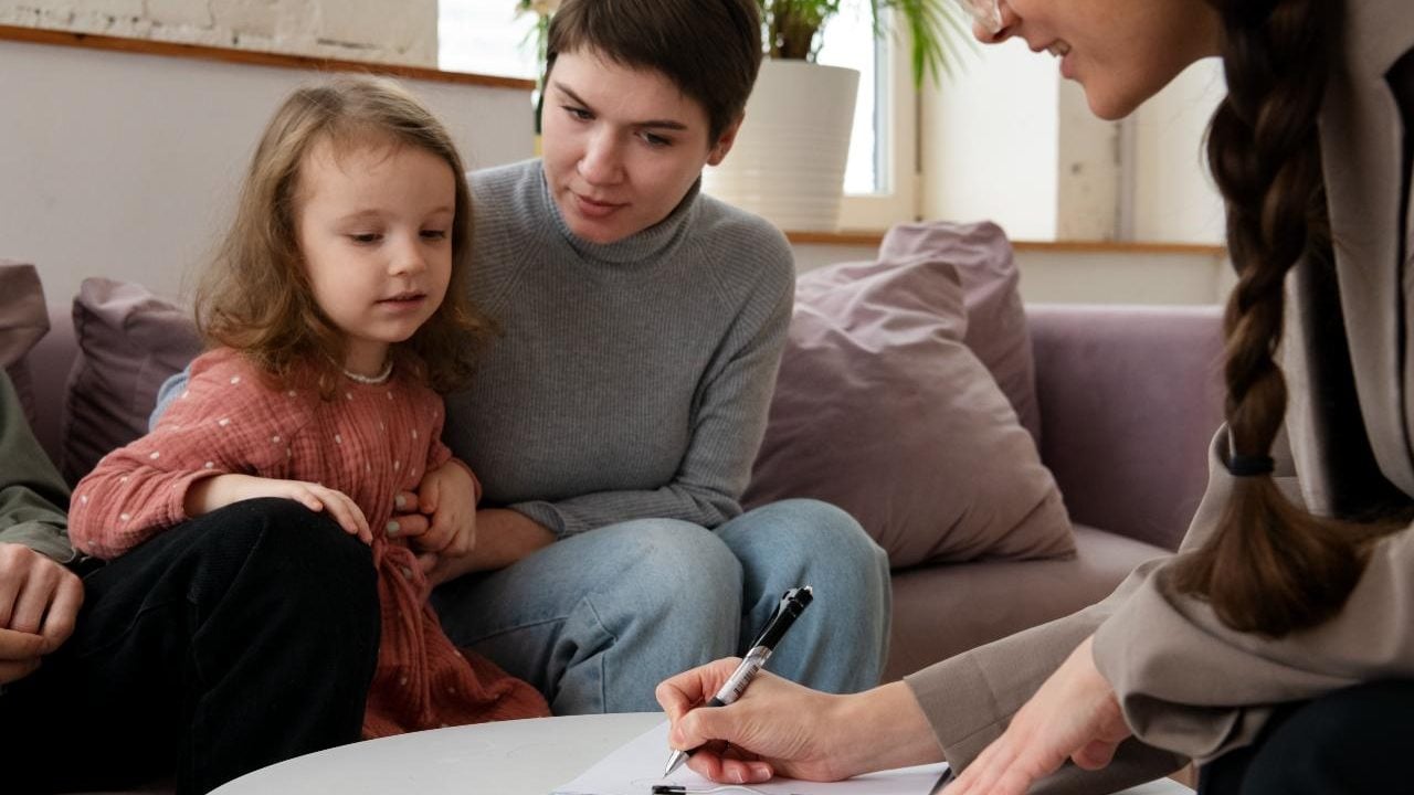 Enfoques transversales: intervención con familia e infancia
