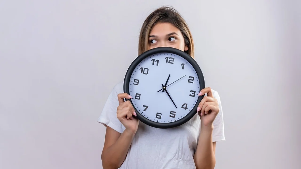 Cambio de hora en Chile: por qué el cuerpo y el ánimo pueden tardar varios días en adaptarse