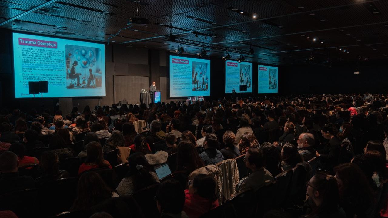 El Congreso de Salud Mental más grande de Chile liderado por Adipa marca un hito con más de 1600 asistentes