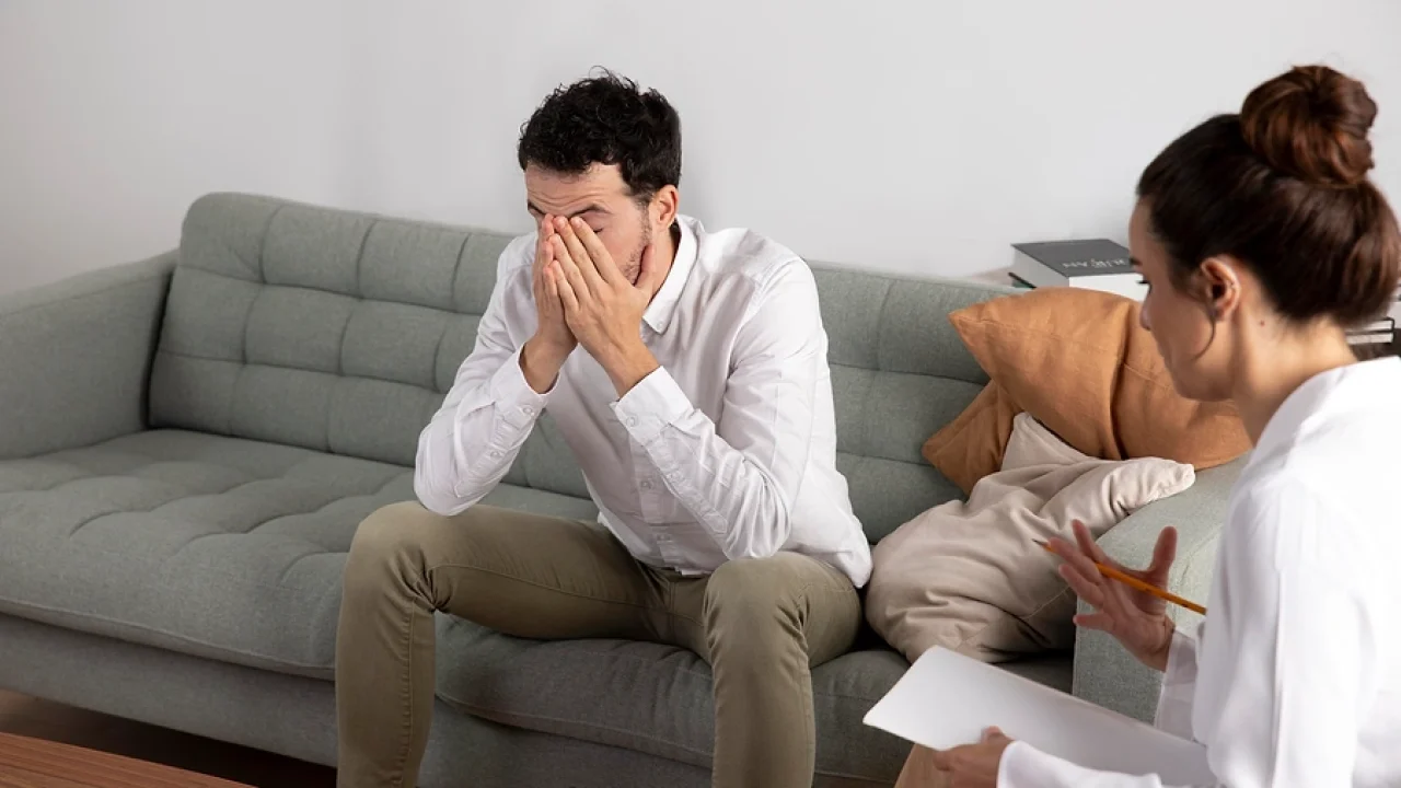 Trastorno delirante: qué es, síntomas, tipos, causas y tratamiento